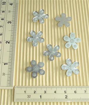 Shiny Embellishments Flowers 100's