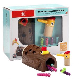 Woodpecker Feeding Game